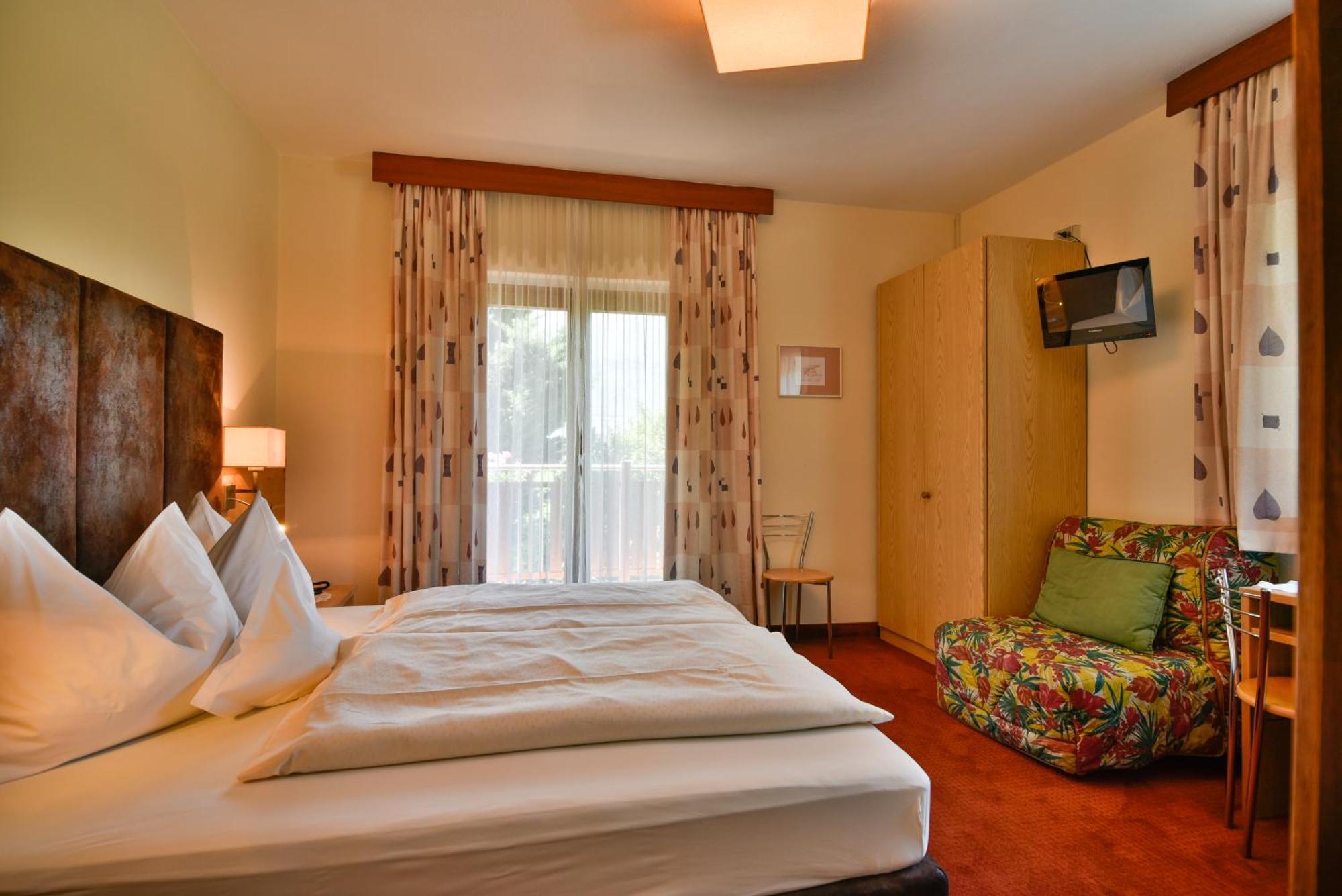 Hotel Villnerhof Энья Экстерьер фото